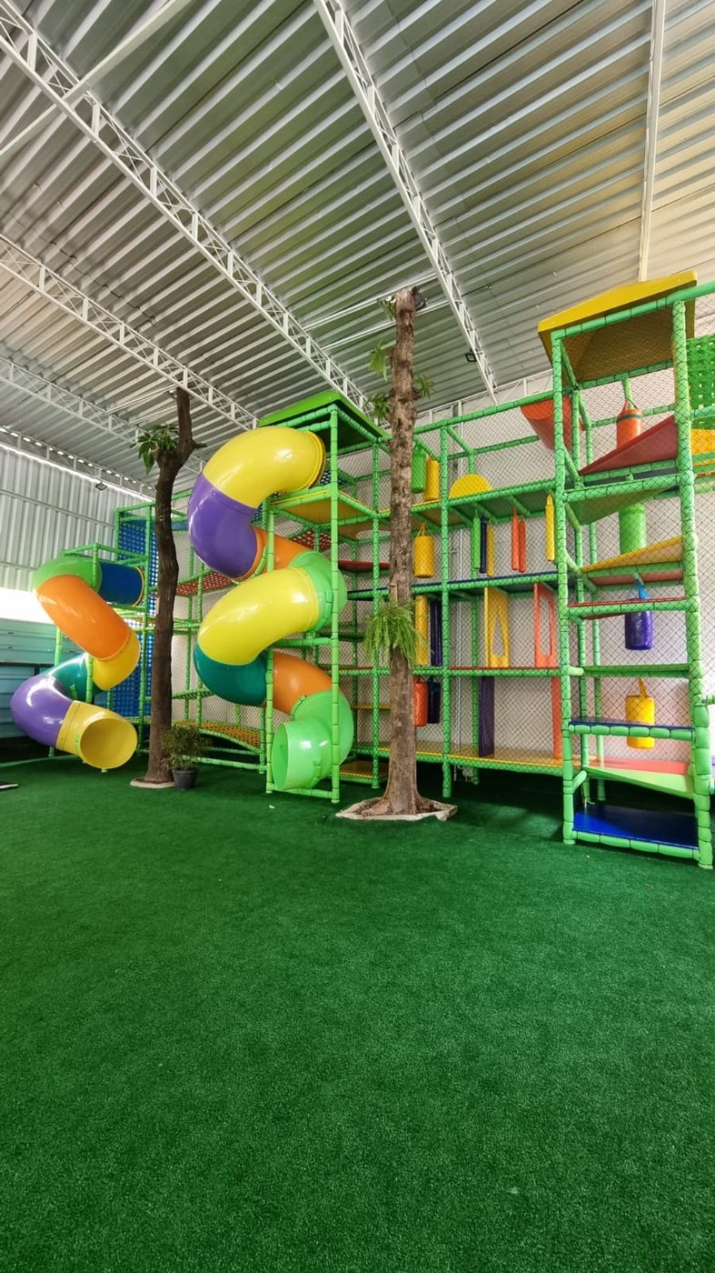 Brinquedão Kid Play multiandar instalado, obra entregue pela Upa Upa Brinquedos